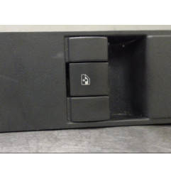 Interrupteur de leve vitre avant droit OPEL ASTRA H