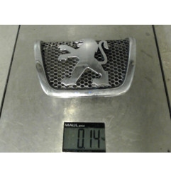 Sigle de calandre PEUGEOT 607 Photo n°1