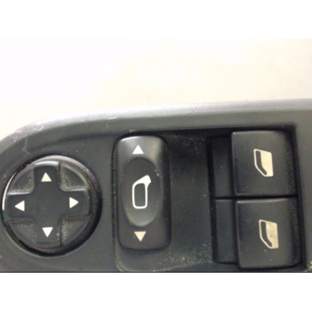 Interrupteur de leve vitre avant gauche PEUGEOT 308 1