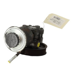 Pompe de direction TOYOTA COROLLA VERSO 2 Photo n°4