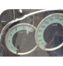 Compteur TOYOTA COROLLA VERSO 2