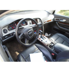 Verin de coffre AUDI A6 3 Photo n°8