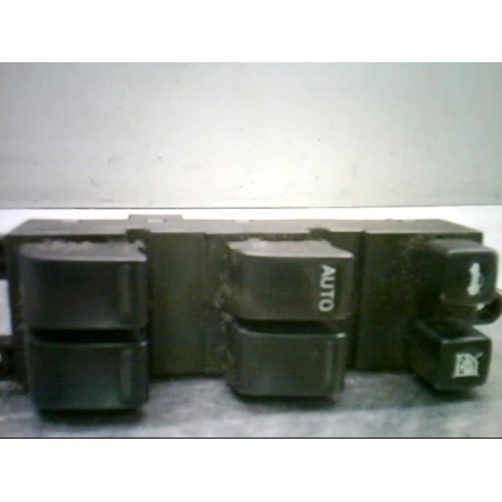 Interrupteur de leve vitre avant gauche NISSAN PRIMERA 3