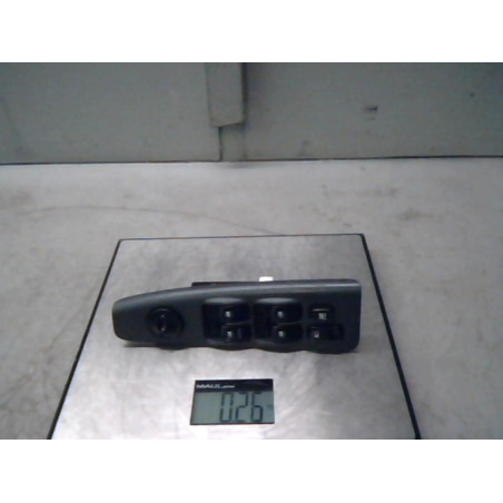 Interrupteur de leve vitre avant gauche KIA CERATO