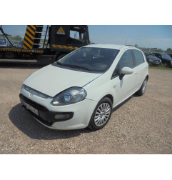 Anti brouillard arriere gauche FIAT PUNTO EVO 3 Photo n°4