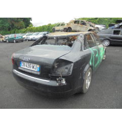 Anti brouillard gauche (feux) AUDI A4 2 Photo n°5