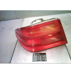 Feu arriere principal gauche (feux) MERCEDES CLASSE E 210 Photo n°1