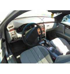 Feu arriere principal gauche (feux) MERCEDES CLASSE E 210 Photo n°7