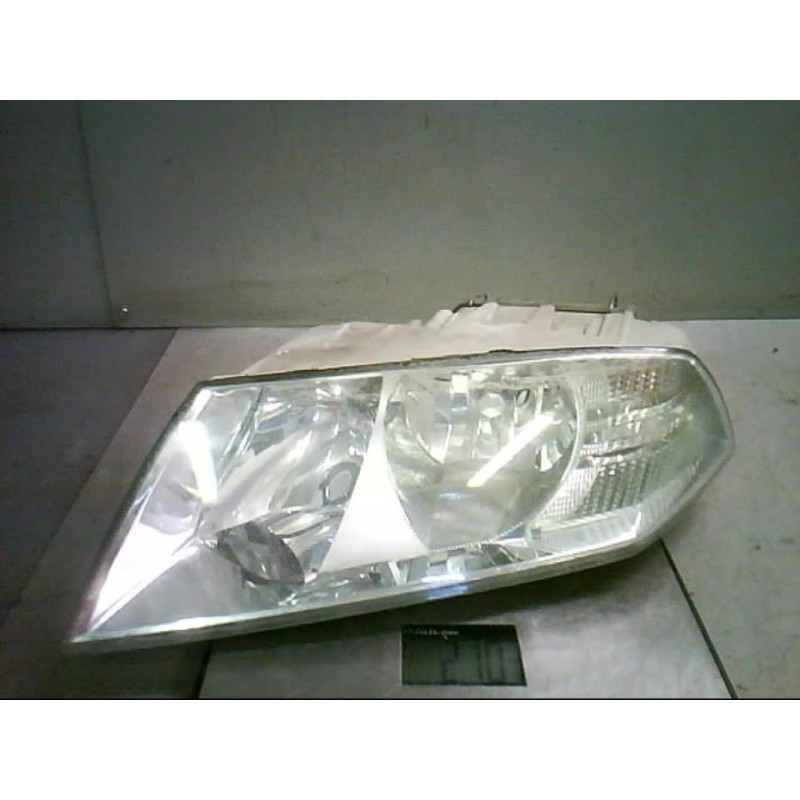 Optique avant principal gauche (feux)(phare) SKODA OCTAVIA 2