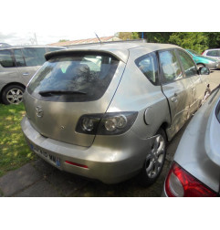 Feu arriere secondaire droit (feux) MAZDA 3 1 Photo n°6