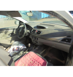 Planche de bord complete RENAULT MEGANE 3 Photo n°6