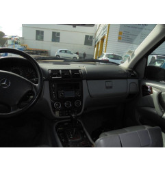 Verin de coffre MERCEDES CLASSE M 163 Photo n°6