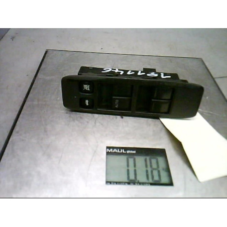 Interrupteur de leve vitre avant gauche NISSAN PRIMERA 4 Photo n°1