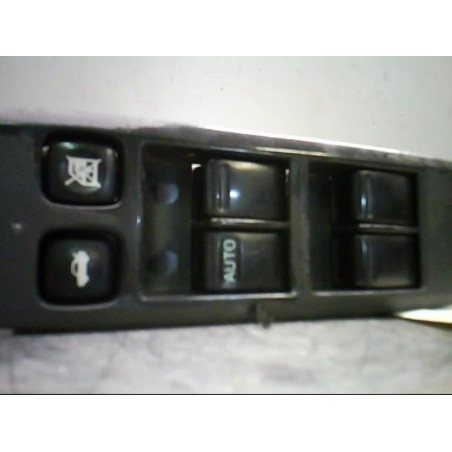 Interrupteur de leve vitre avant gauche NISSAN PRIMERA 4