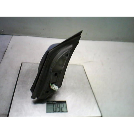 Retroviseur droit FORD FOCUS 2