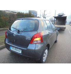 Capot TOYOTA YARIS 2 Photo n°5