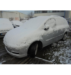 Moteur essuie glace arriere TOYOTA AVENSIS VERSO Photo n°4