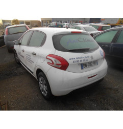 Trappe d'essence PEUGEOT 208 1 Photo n°6