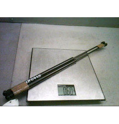 Verin de coffre MERCEDES CLASSE M 163 Photo n°1