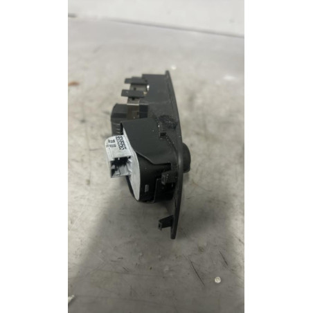 Interrupteur de leve vitre avant gauche AUDI A1 1