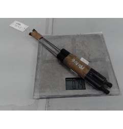 Verin de coffre RENAULT VEL SATIS Photo n°3