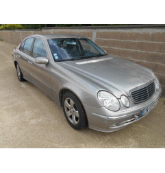 Traverse superieure MERCEDES CLASSE E 211 Photo n°5