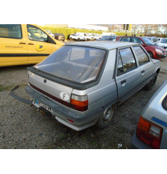 Capot RENAULT R11 Photo n°10