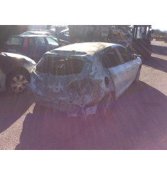 Verin de capot RENAULT MEGANE 3 Photo n°6