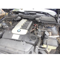 Compresseur clim BMW SERIE 5 E39 Photo n°12