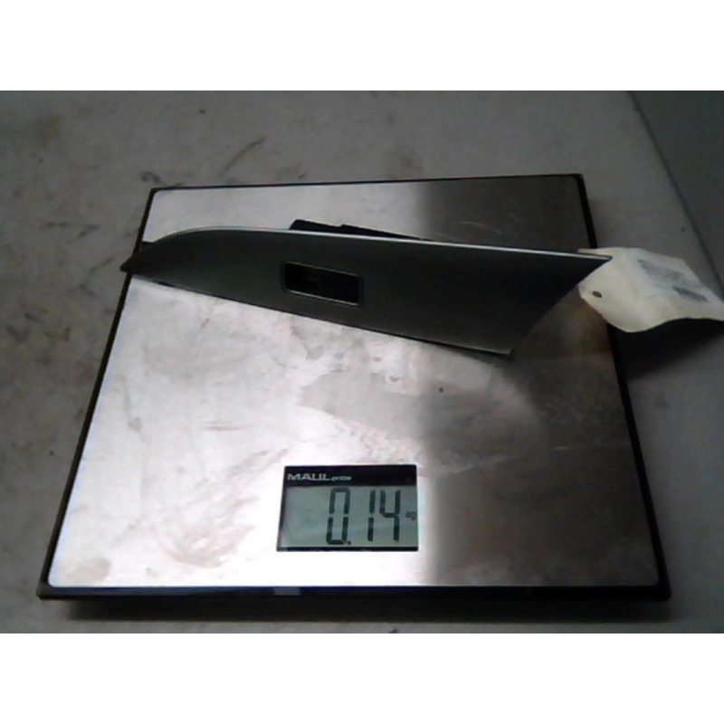 Interrupteur de leve vitre avant droit MAZDA 3 1