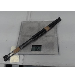 Verin de coffre MAZDA 3 1 Photo n°3