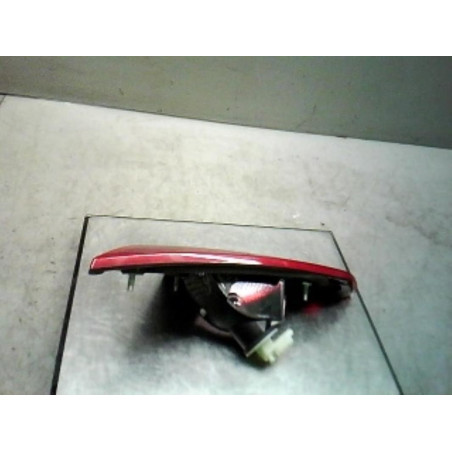 Feu arriere secondaire droit (feux) MITSUBISHI COLT 6