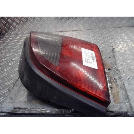 Feu arriere principal droit (feux) RENAULT MEGANE 1
