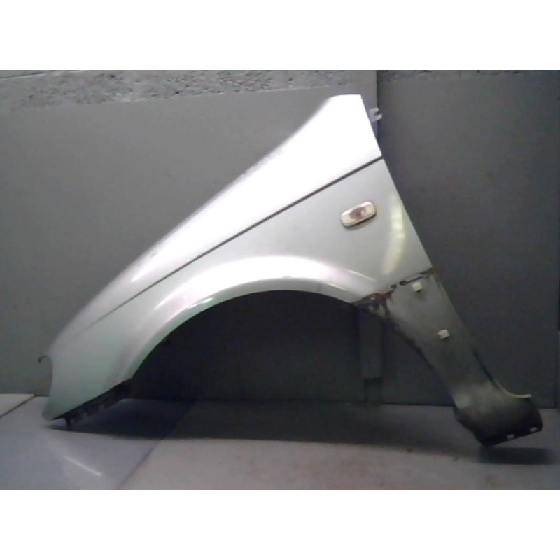 Aile avant gauche KIA CARNIVAL 1