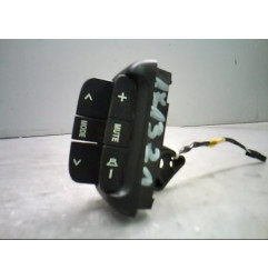 Commande autoradio SUZUKI LIANA Photo n°1