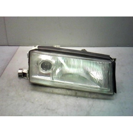Optique avant principal droit (feux)(phare) SKODA OCTAVIA 1