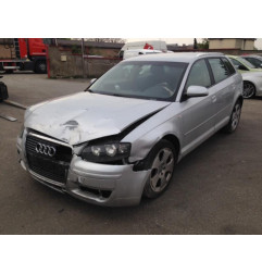 Feu arriere secondaire droit (feux) AUDI A3 2 Photo n°3