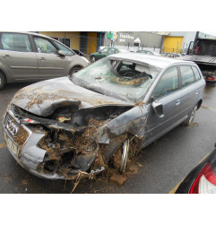 Feu arriere secondaire droit (feux) AUDI A3 2 Photo n°3