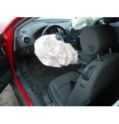 Verin de coffre AUDI A3 2 Photo n°8