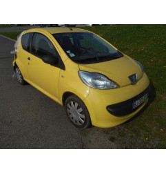 Trappe d'essence PEUGEOT 107 Photo n°4