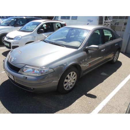 Aile avant droit RENAULT LAGUNA 2