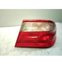 Feu arriere principal droit (feux) MERCEDES CLASSE E 210 Photo n°1