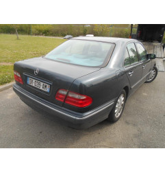 Feu arriere principal droit (feux) MERCEDES CLASSE E 210 Photo n°5