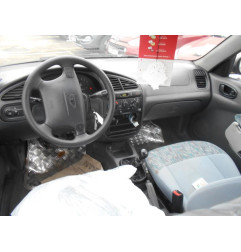 Optique avant principal droit (feux)(phare) DAEWOO LANOS Photo n°10