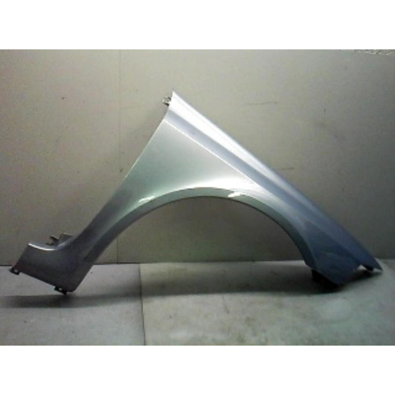 Aile avant droit RENAULT LAGUNA 2