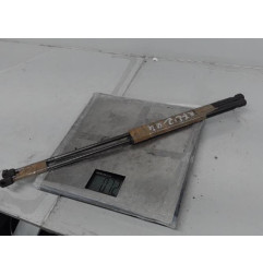 Verin de coffre MAZDA 6 1