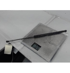 Verin de coffre PEUGEOT 107