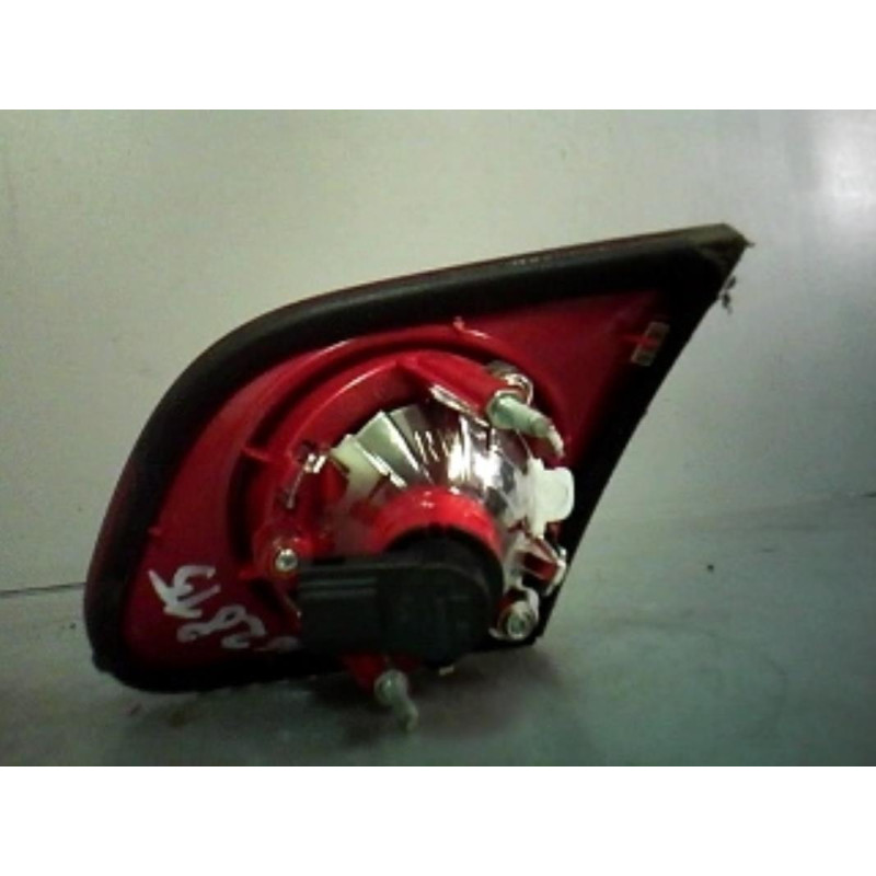 Feu arriere secondaire gauche (feux) VOLKSWAGEN PASSAT 5