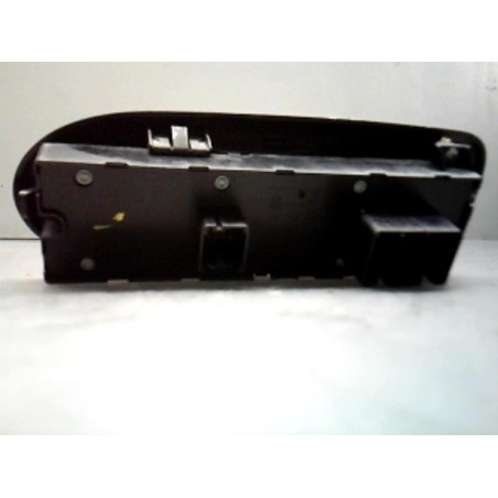 Interrupteur de leve vitre avant gauche FORD C-MAX 1