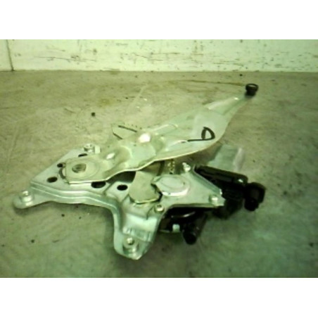 Moteur leve vitre arriere droit SUZUKI SWIFT 3 Photo n°1